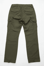 Pantalón de trekking antidesgarro ELT, resistente al agua y al viento, color verde oscuro, vista trasera